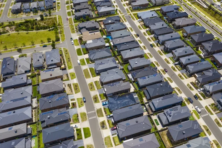 Higher Housing Price Tag Awaits Aussie Homebuyers